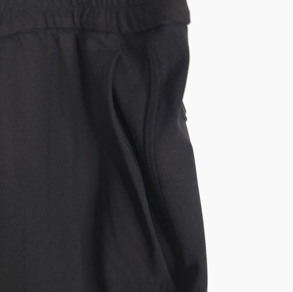 Lululemon Tapered-Leg Mid-Rise Pant 7/8 Length Luxtreme Size L BLACK - Picture 4 of 11